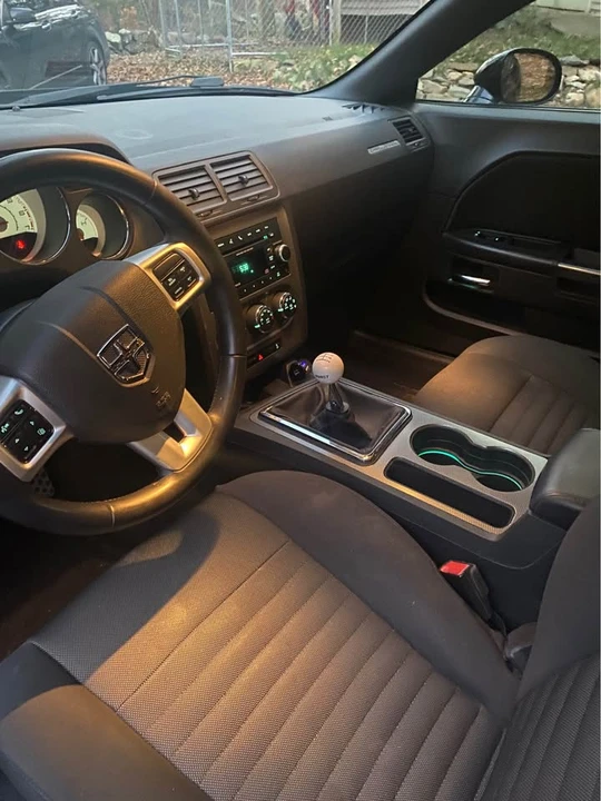 2013 Dodge Challenger 3rd Gen - Image 2 of 4