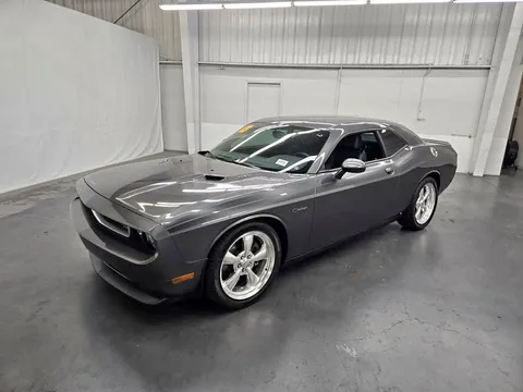 2013 Dodge Challenger R/T Classic