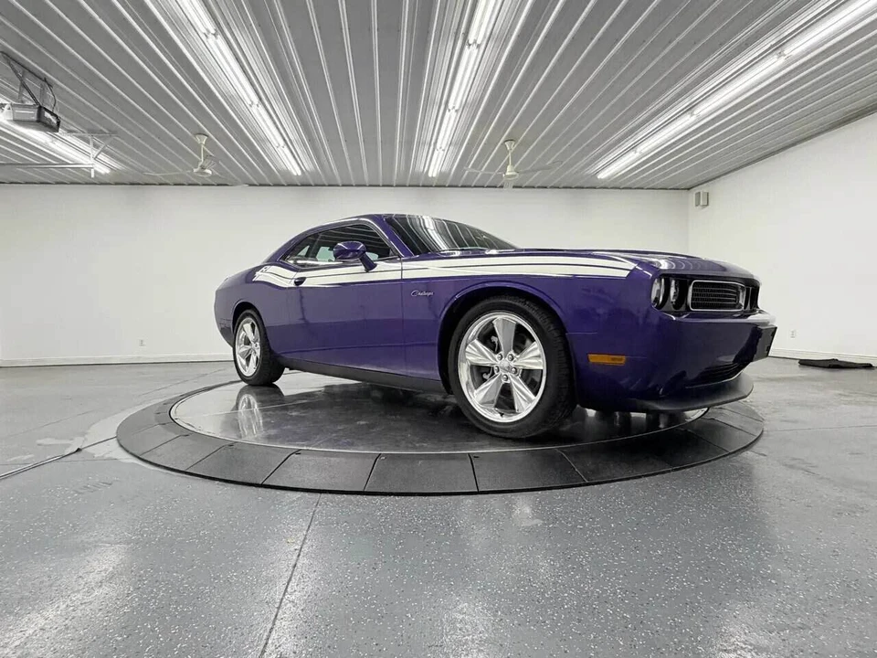 2013 Dodge Challenger 3rd Gen - Image 10 of 31