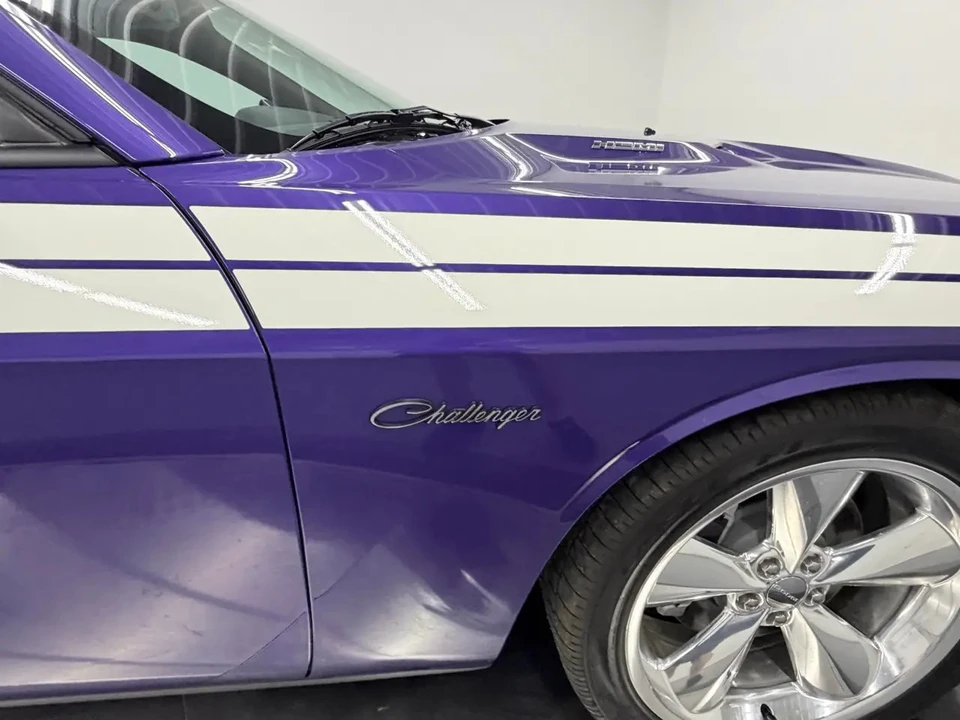 2013 Dodge Challenger 3rd Gen - Image 22 of 31