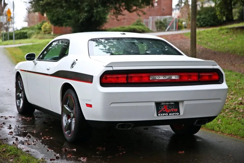 2013 Dodge Challenger 3rd Gen - Image 3 of 14