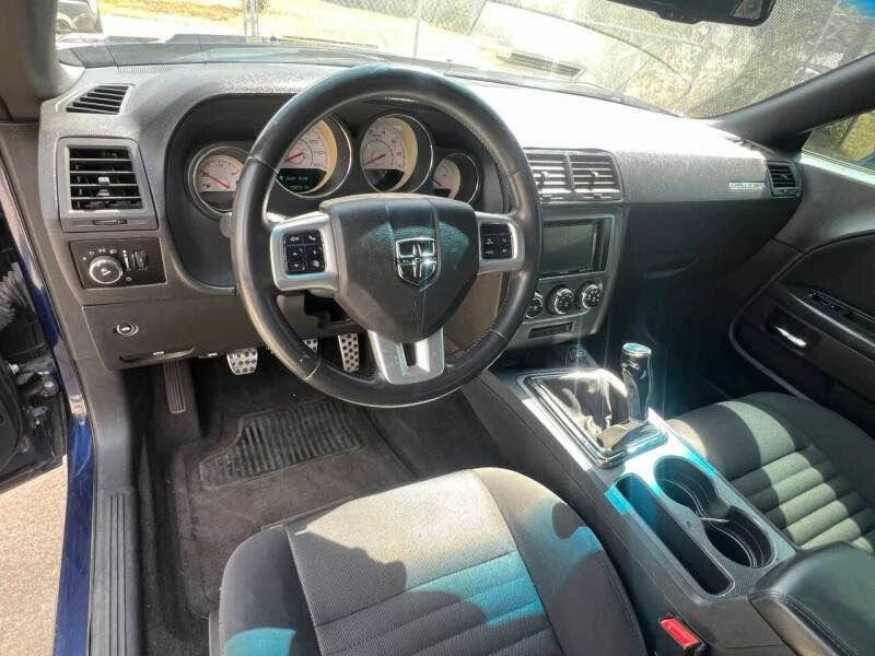 2013 Dodge Challenger 3rd Gen - Image 17 of 20