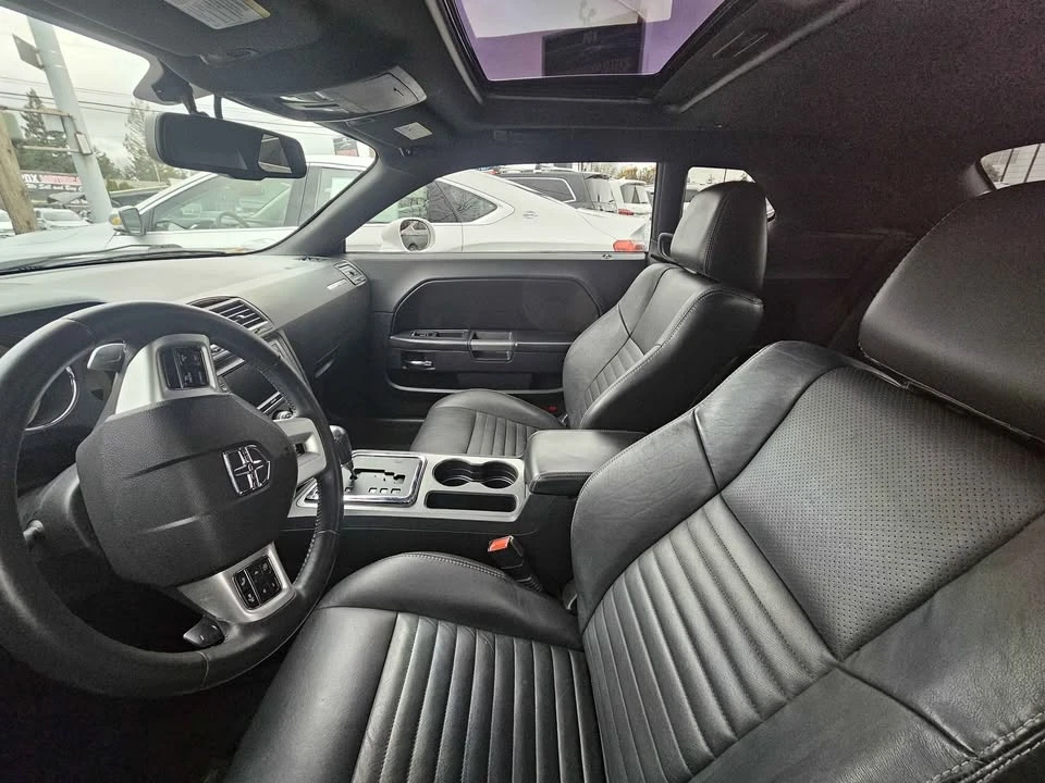 2013 Dodge Challenger 3rd Gen - Image 10 of 11