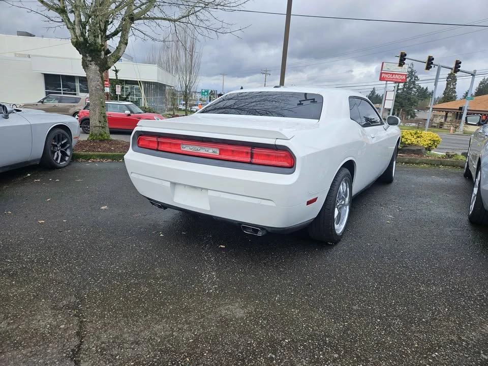 2013 Dodge Challenger 3rd Gen - Image 2 of 11