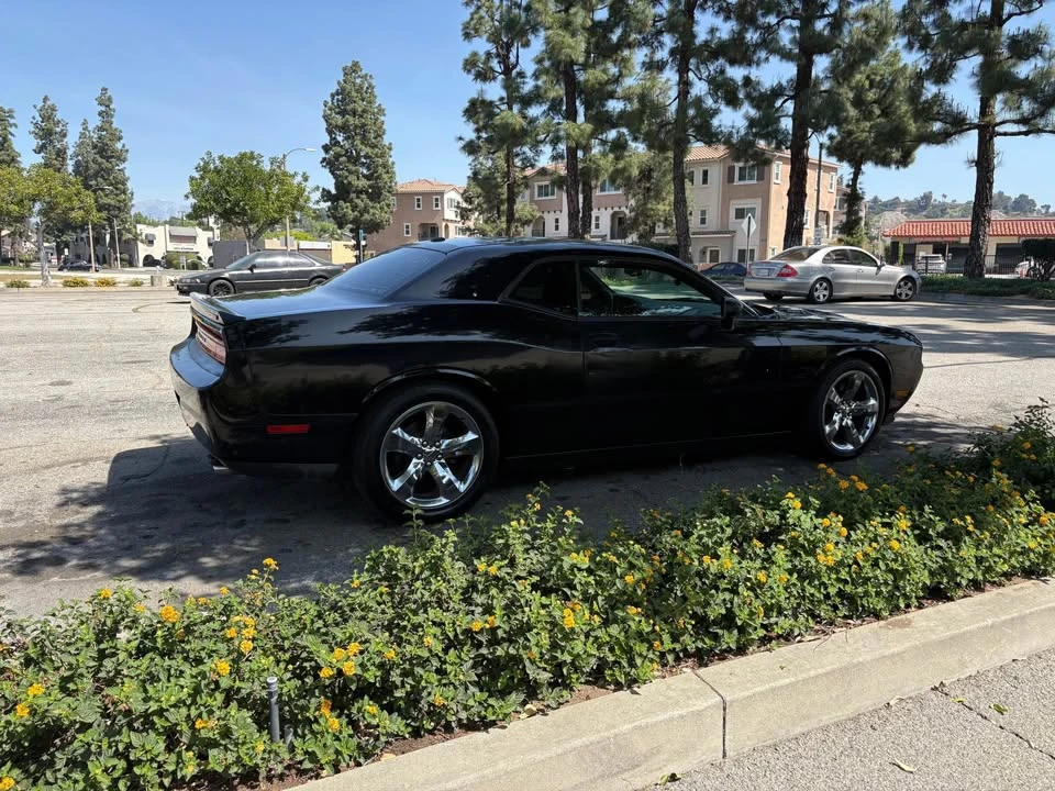 2013 Dodge Challenger 3rd Gen - Image 5 of 10