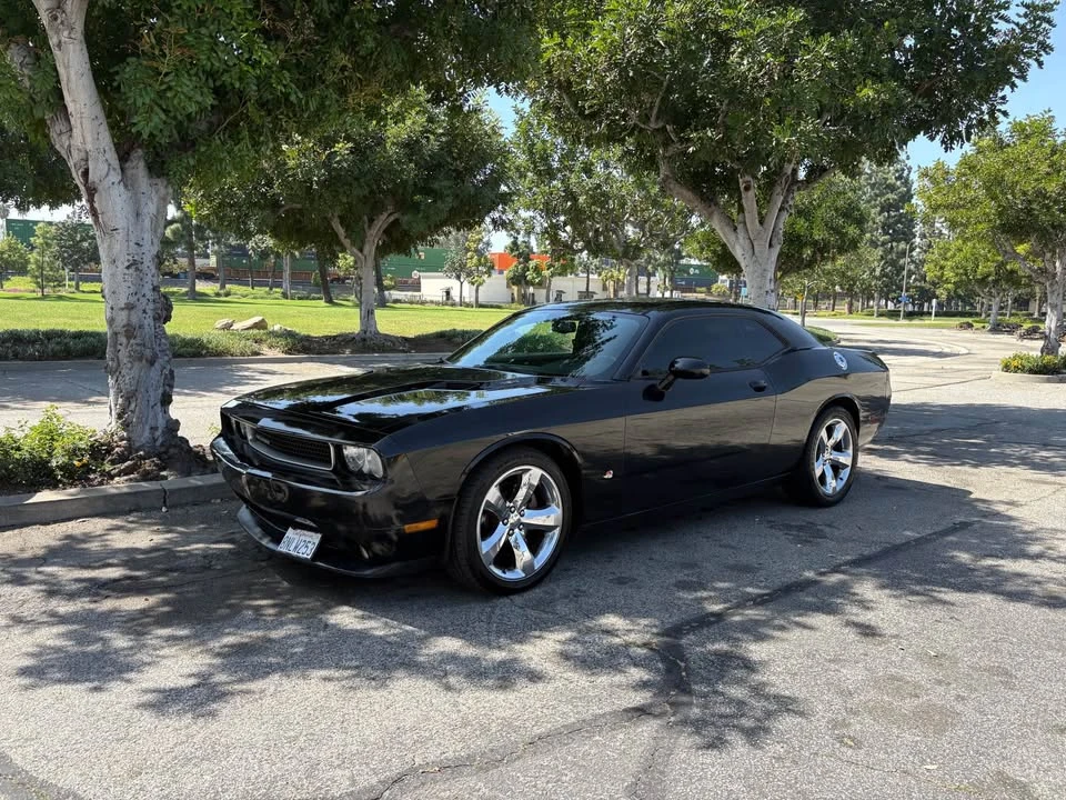 2013 Dodge Challenger 3rd Gen - Image 2 of 10