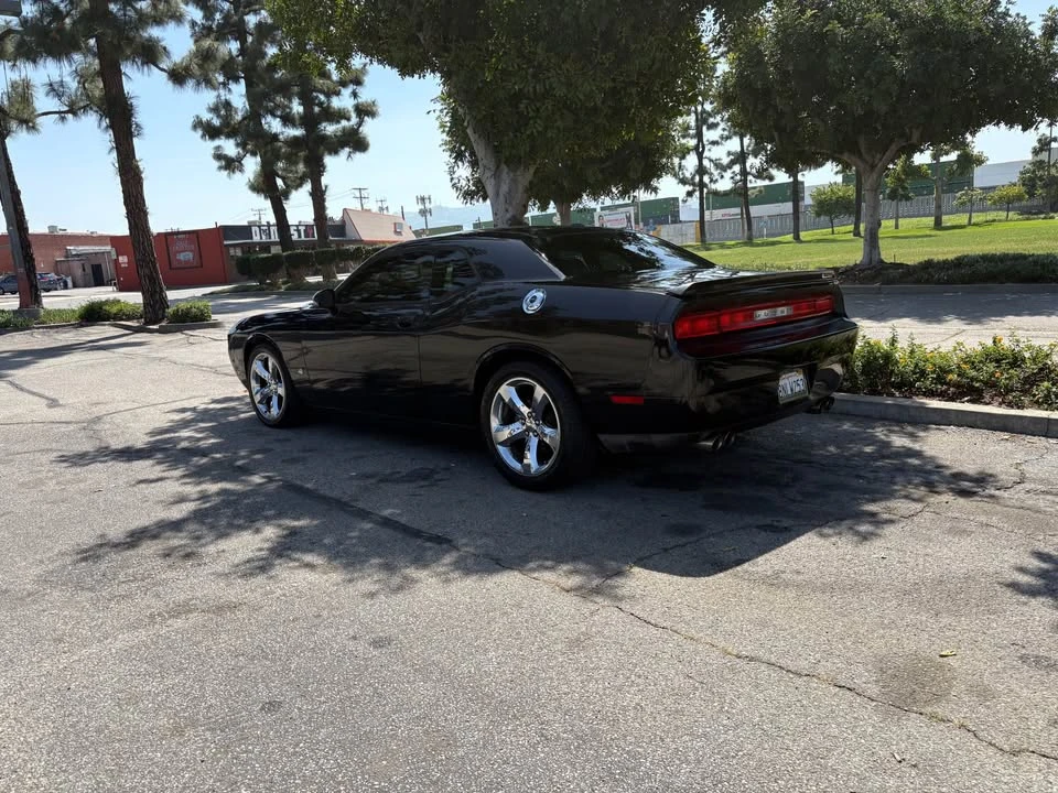 2013 Dodge Challenger 3rd Gen - Image 3 of 10