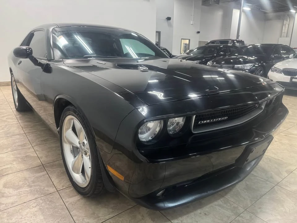 2013 Dodge Challenger 3rd Gen - Image 2 of 5