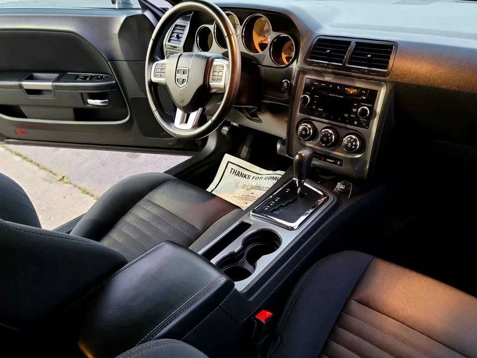 2013 Dodge Challenger 3rd Gen - Image 15 of 16