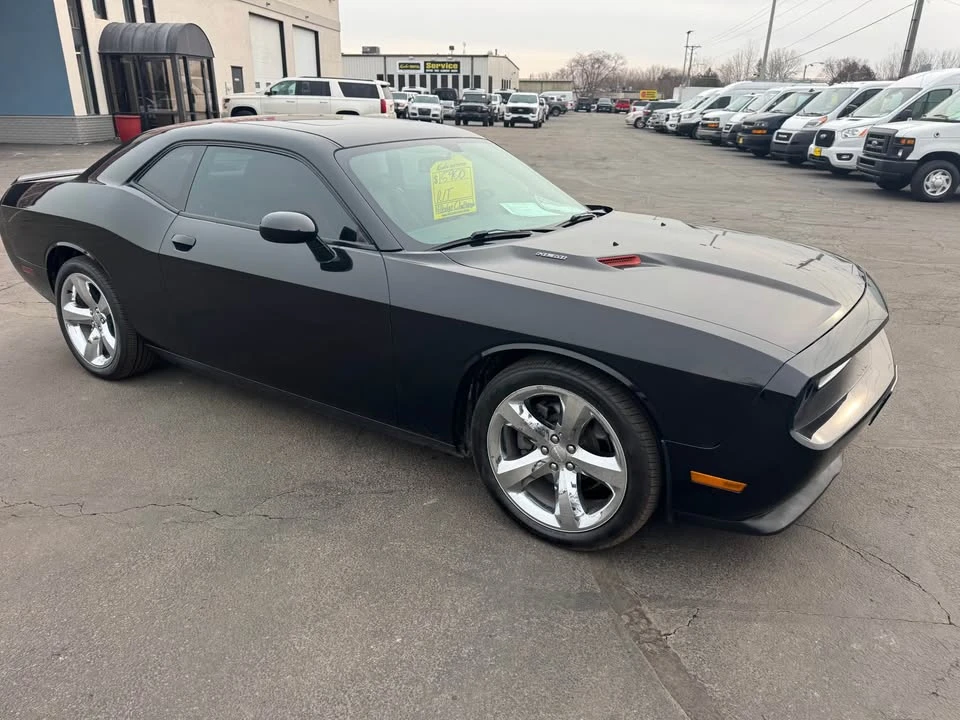 2013 Dodge Challenger 3rd Gen - Image 3 of 12