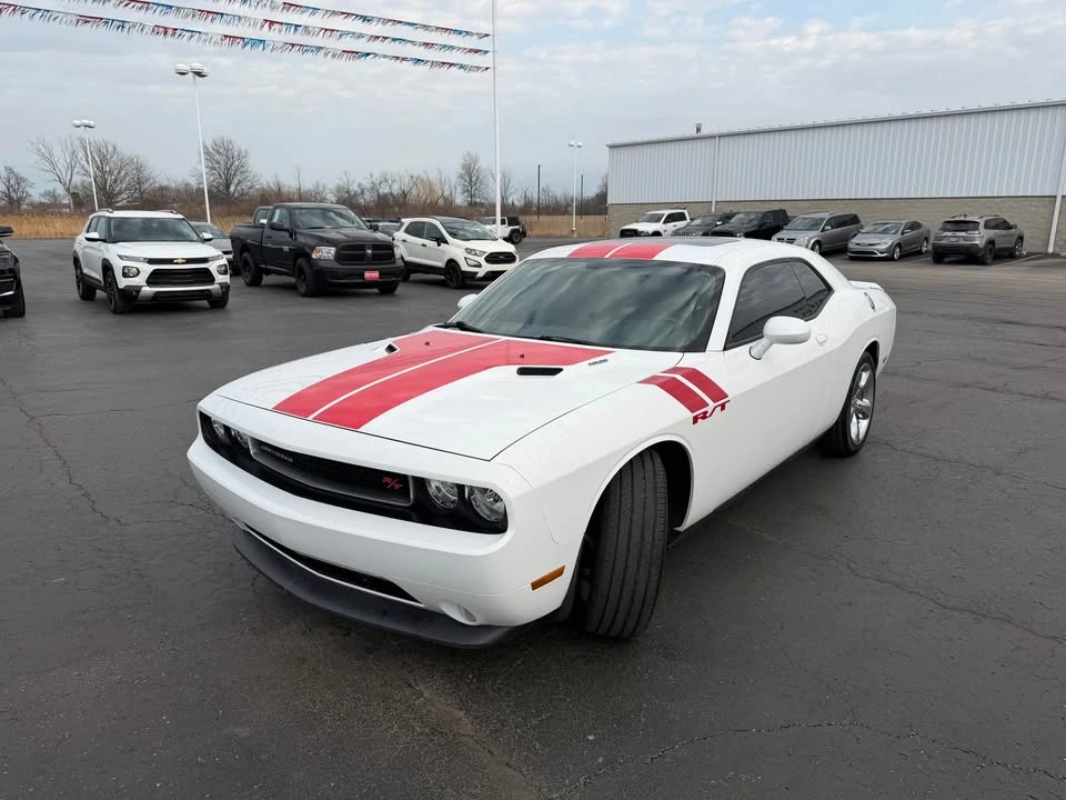 2013 Dodge Challenger 3rd Gen - Image 3 of 12
