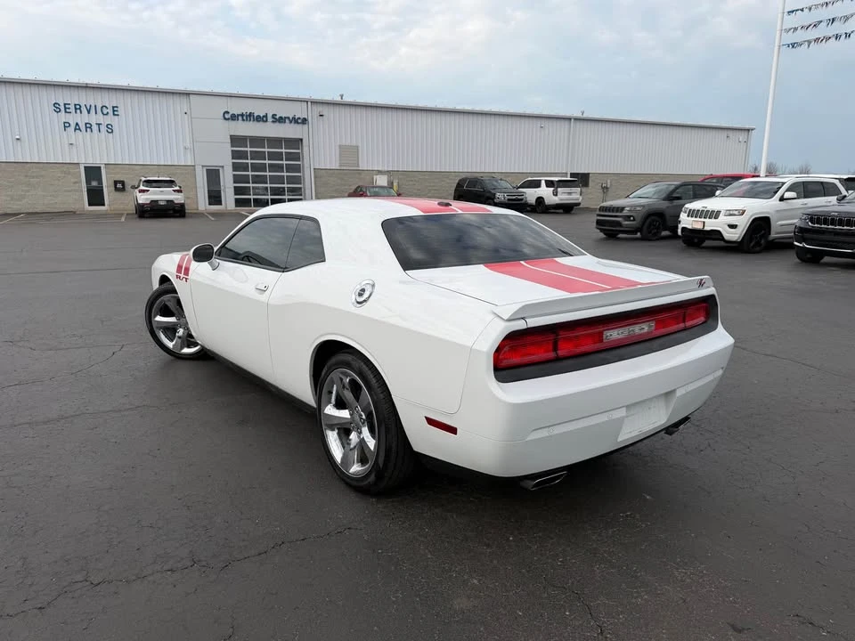 2013 Dodge Challenger 3rd Gen - Image 5 of 12