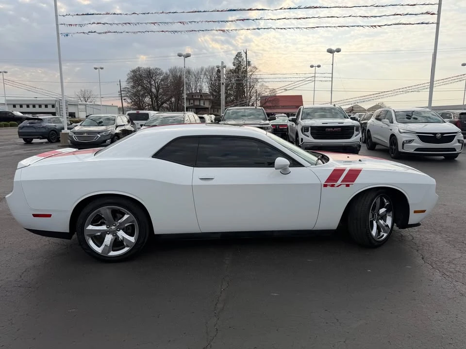 2013 Dodge Challenger 3rd Gen - Image 9 of 12