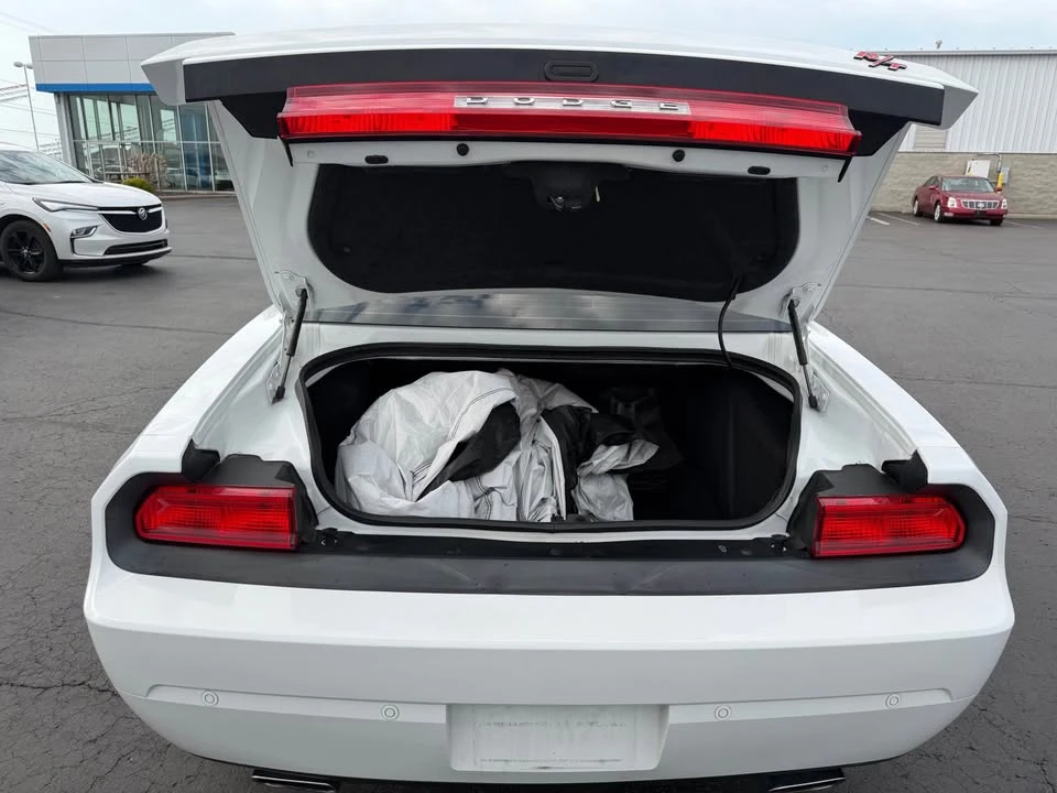 2013 Dodge Challenger 3rd Gen - Image 7 of 12