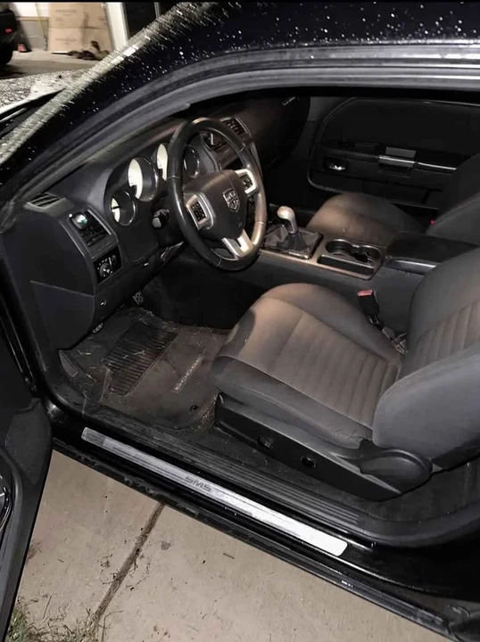 2013 Dodge Challenger 3rd Gen - Image 5 of 12
