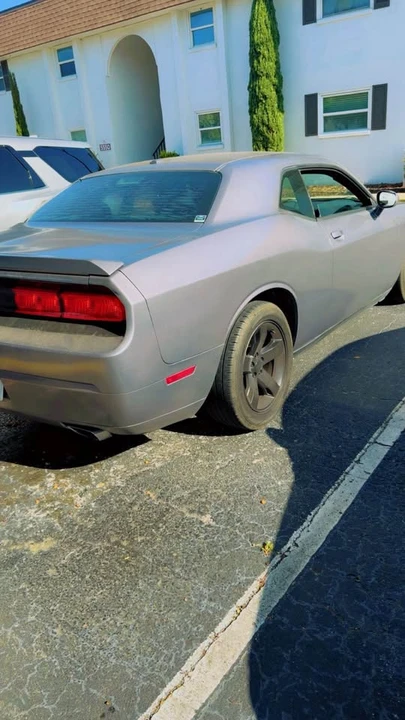 2012 Dodge Challenger 3rd Gen - Image 6 of 15