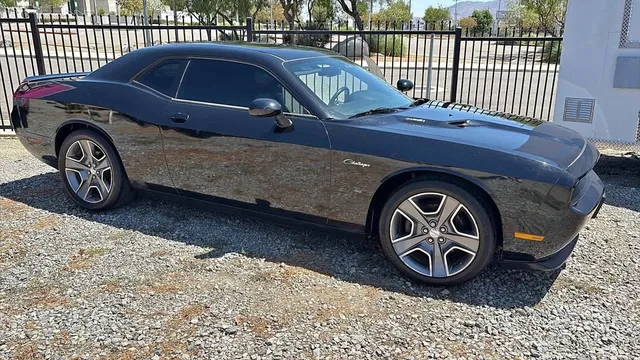 2013 Dodge Challenger R/T Coupe 2D
