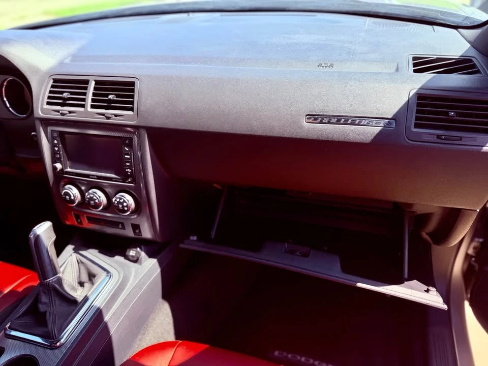 2013 Dodge Challenger 3rd Gen - Image 16 of 19