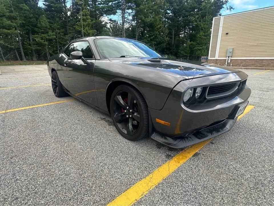 2013 Dodge Challenger 3rd Gen - Image 4 of 8