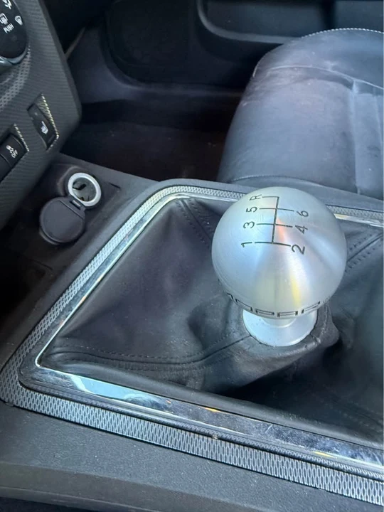 2013 Dodge Challenger 3rd Gen - Image 4 of 8
