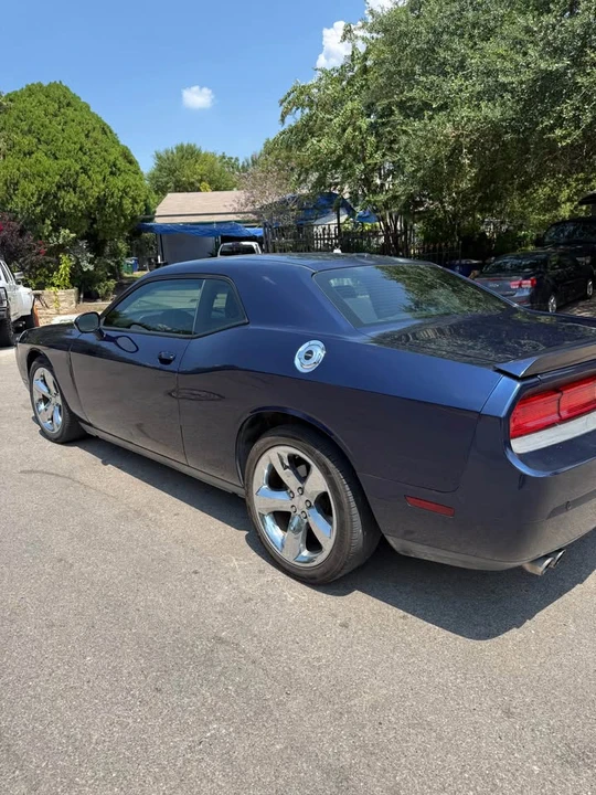 2013 Dodge Challenger 3rd Gen - Image 4 of 11