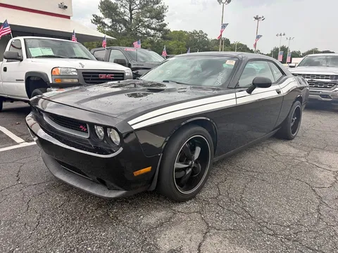 2013 Dodge Challenger R/T Coupe 2D