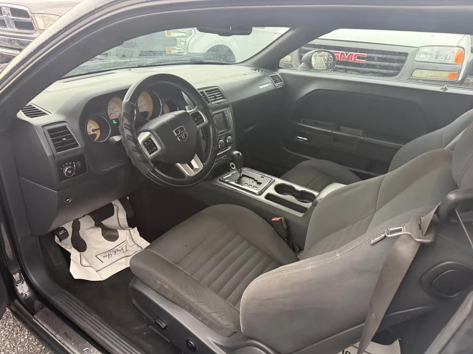2013 Dodge Challenger 3rd Gen - Image 5 of 9