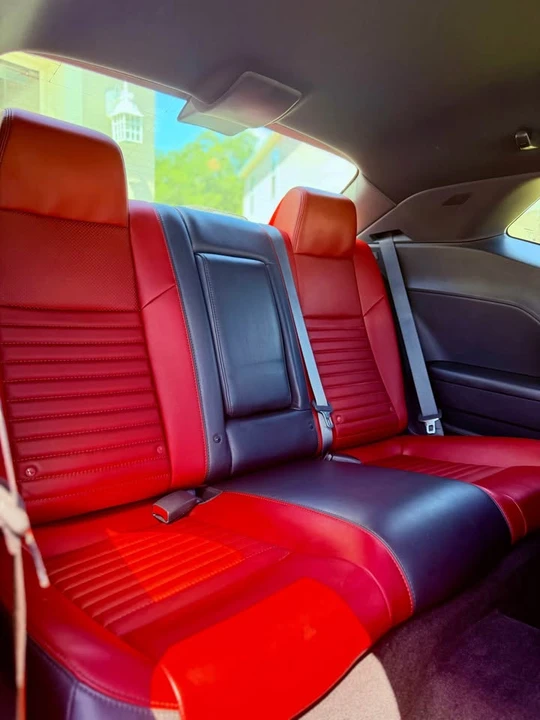 2013 Dodge Challenger 3rd Gen - Image 14 of 19