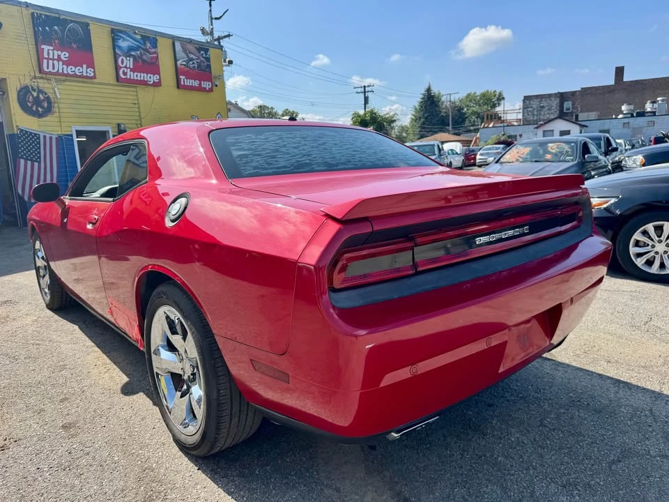 2013 Dodge Challenger 3rd Gen - Image 6 of 10