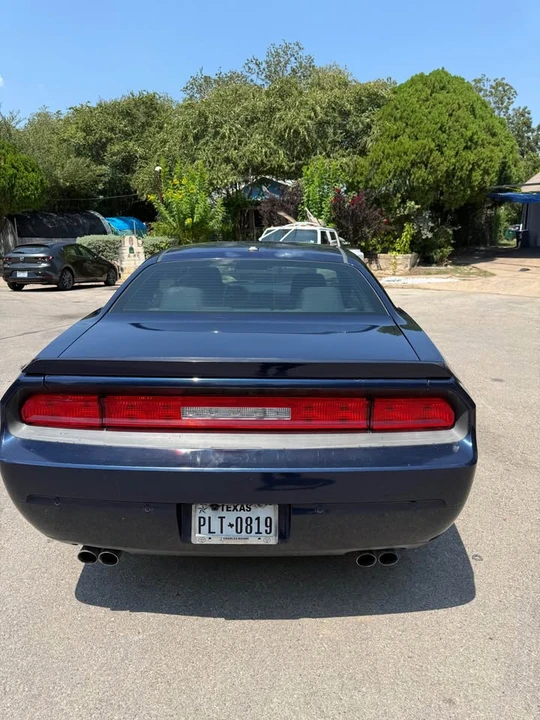 2013 Dodge Challenger 3rd Gen - Image 6 of 11