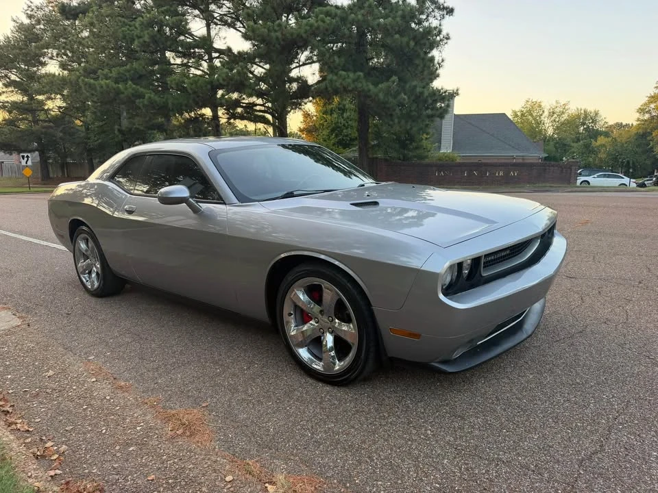 2013 Dodge Challenger 3rd Gen - Image 7 of 7