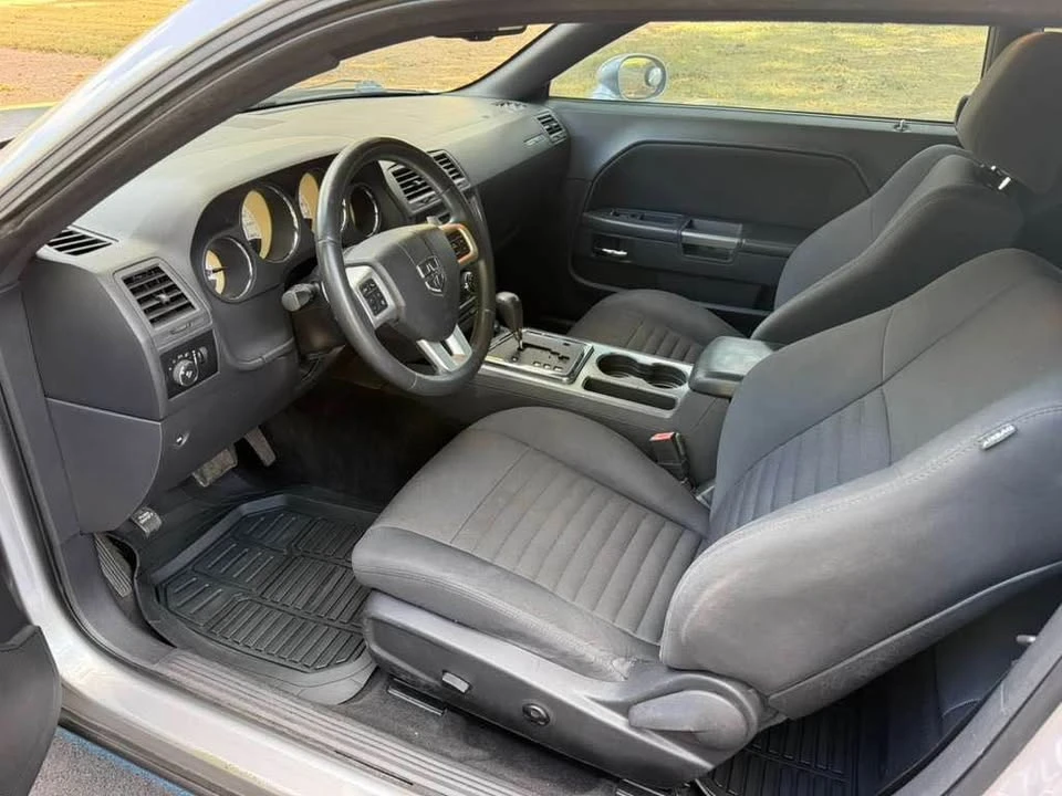 2013 Dodge Challenger 3rd Gen - Image 3 of 7