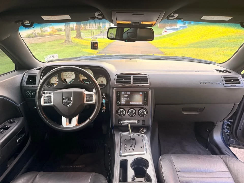 2013 Dodge Challenger 3rd Gen - Image 5 of 10