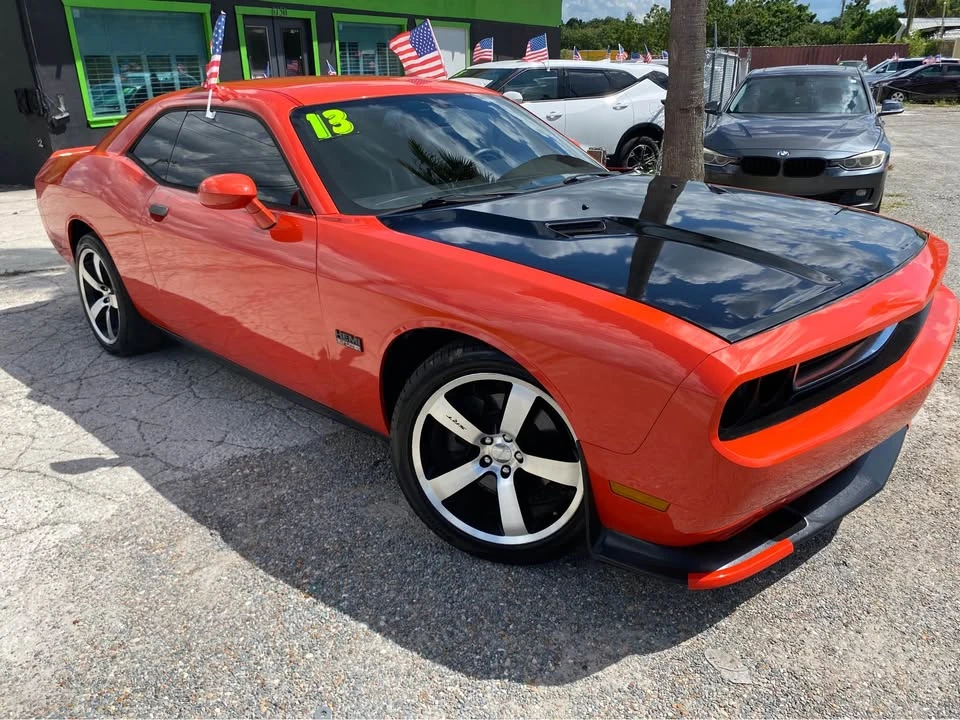 2013 Dodge Challenger 3rd Gen - Image 6 of 19