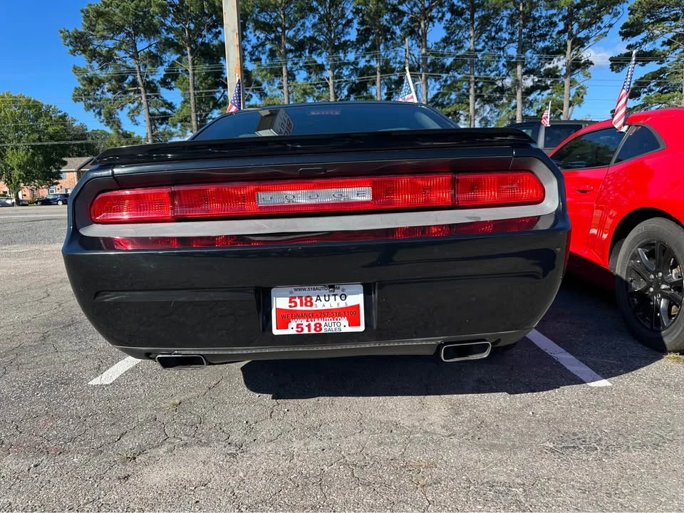 2013 Dodge Challenger 3rd Gen - Image 4 of 14