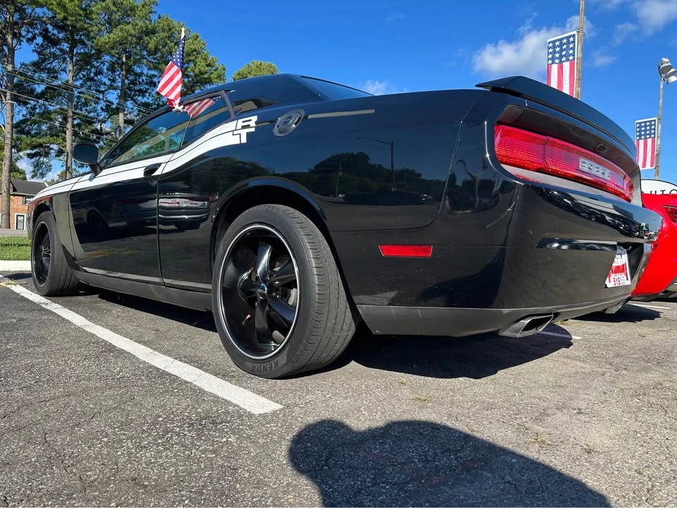 2013 Dodge Challenger 3rd Gen - Image 5 of 14