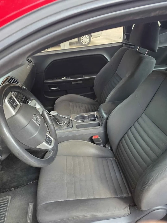 2013 Dodge Challenger 3rd Gen - Image 7 of 8