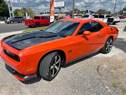 2013 Dodge Challenger R/T Coupe 2D