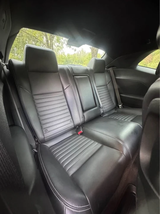 2013 Dodge Challenger 3rd Gen - Image 13 of 15