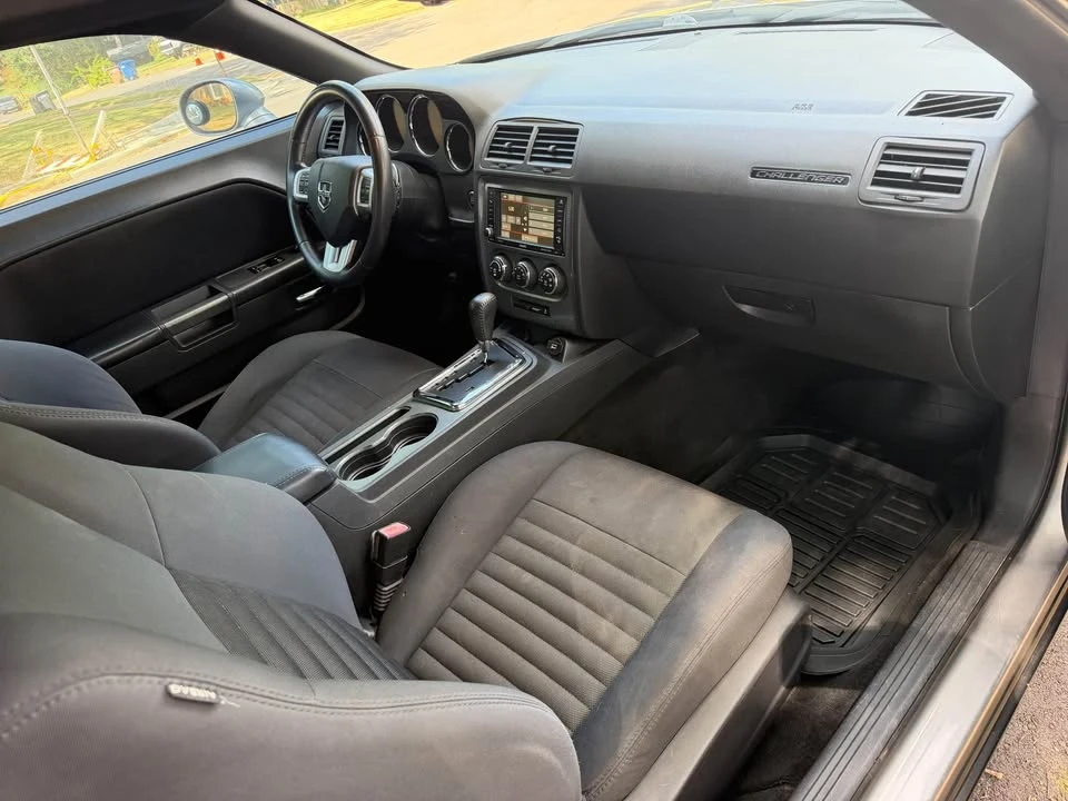 2013 Dodge Challenger 3rd Gen - Image 5 of 7