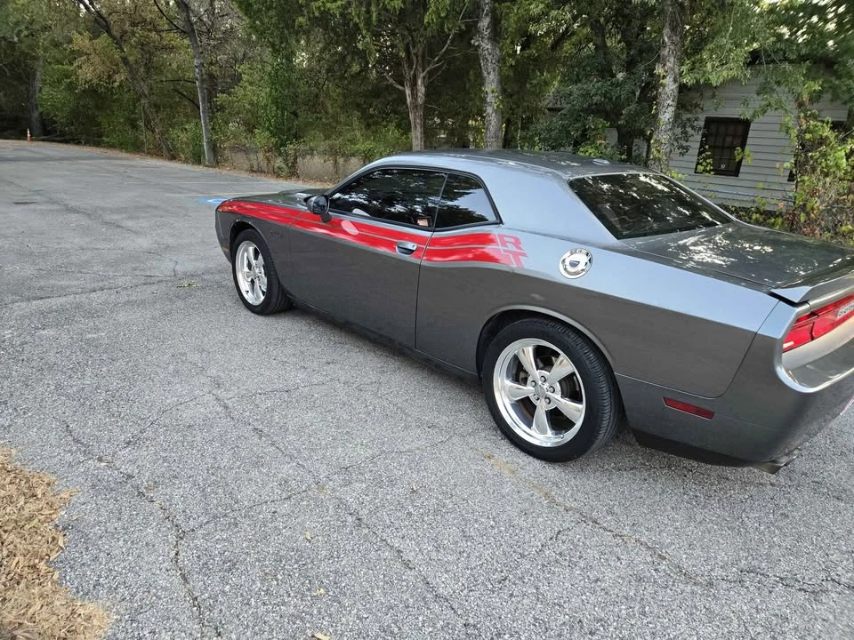 2013 Dodge Challenger 3rd Gen - Image 2 of 5