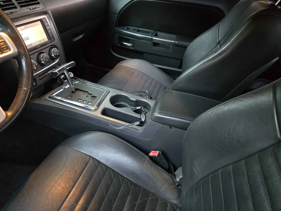 2013 Dodge Challenger 3rd Gen - Image 4 of 5