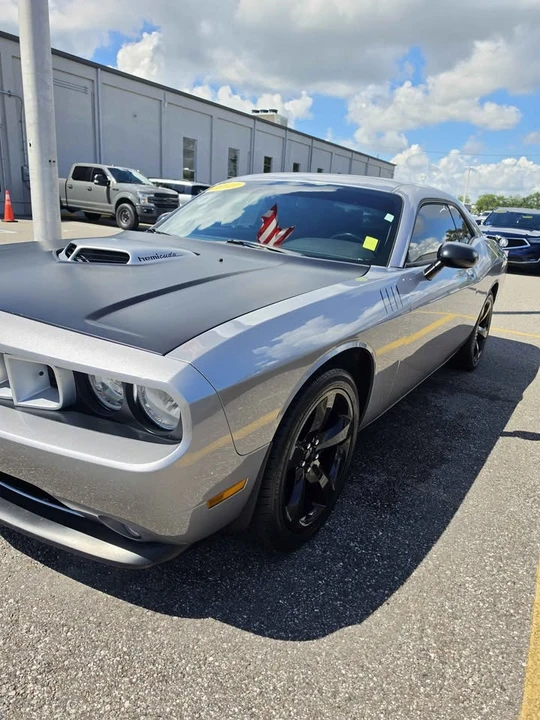 2013 Dodge Challenger 3rd Gen - Image 2 of 5