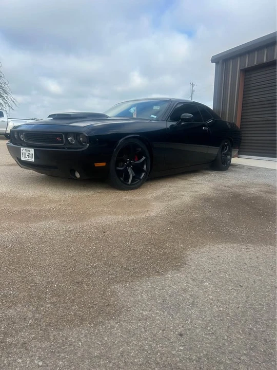 2013 Dodge Challenger 3rd Gen - Image 2 of 5