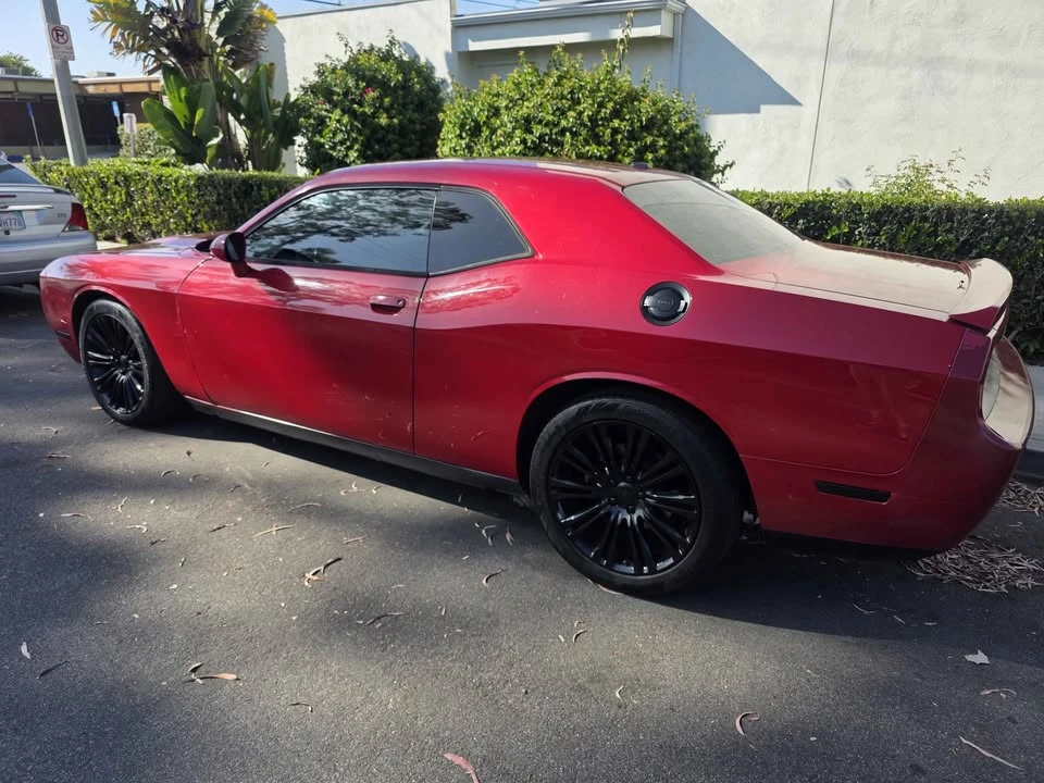 2013 Dodge Challenger 3rd Gen - Image 3 of 8