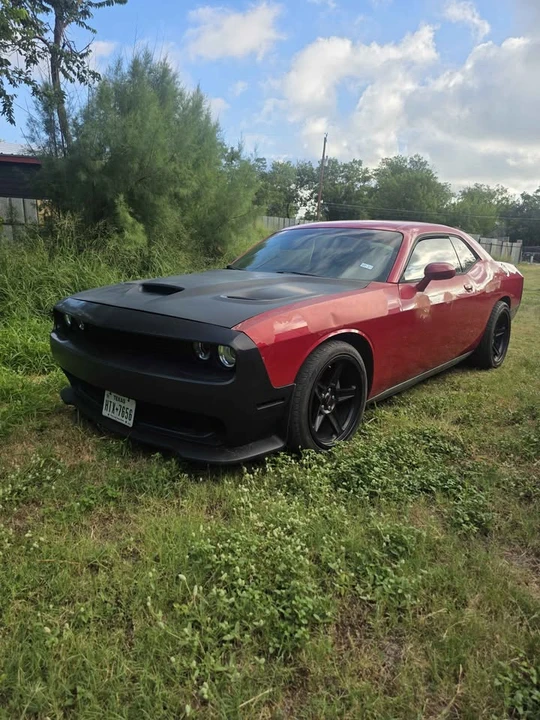 2013 Dodge Challenger 3rd Gen - Image 2 of 8