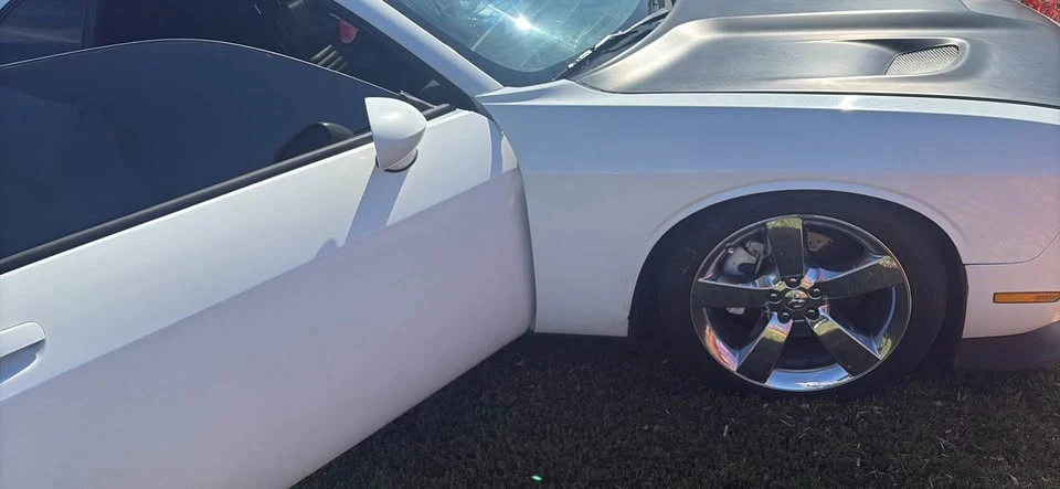 2013 Dodge Challenger 3rd Gen - Image 4 of 6