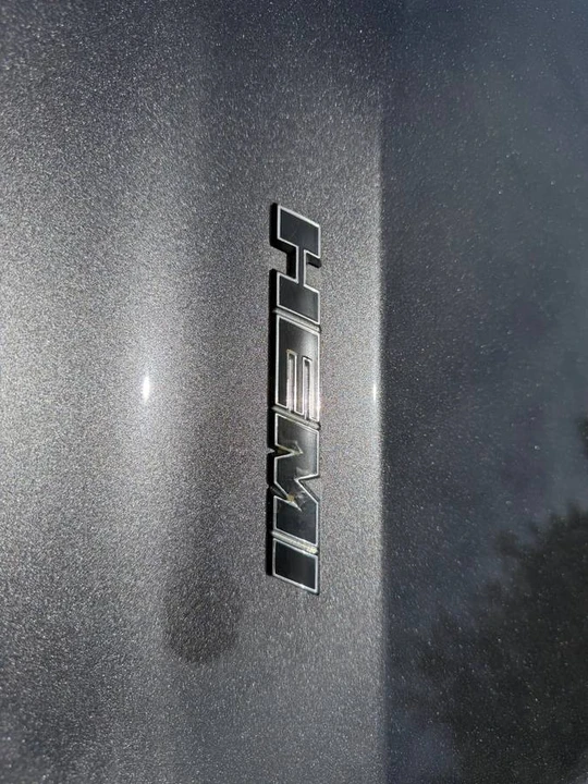 2014 Dodge Challenger 3rd Gen - Image 9 of 16