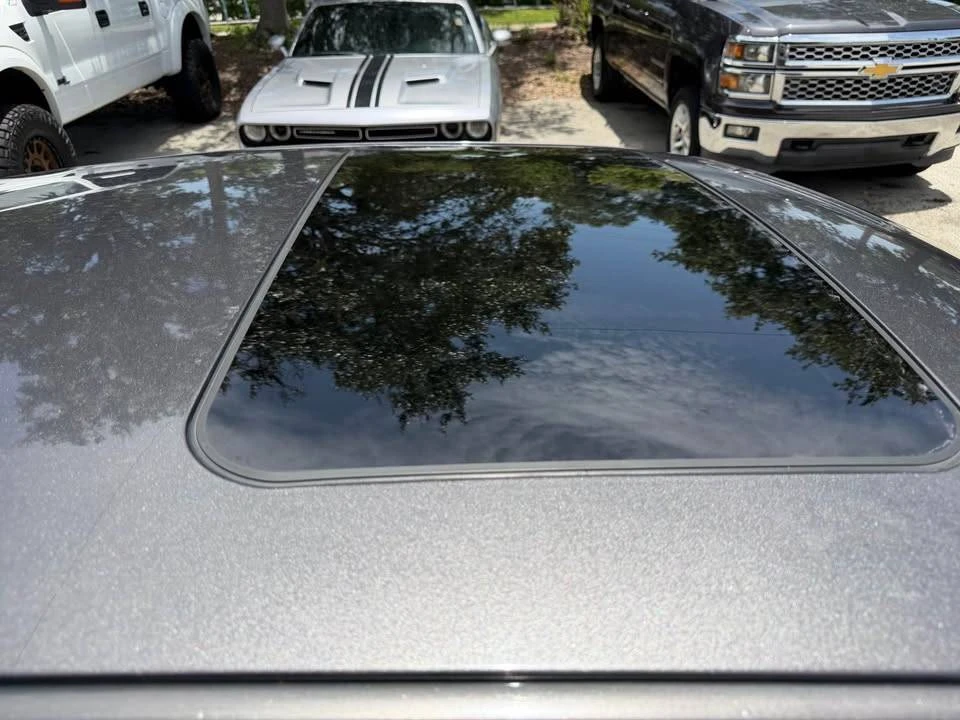 2014 Dodge Challenger 3rd Gen - Image 12 of 16