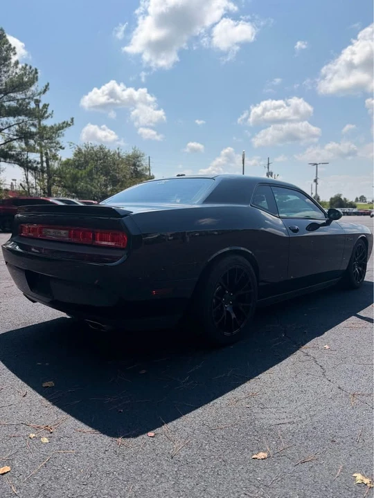 2013 Dodge Challenger 3rd Gen - Image 4 of 17